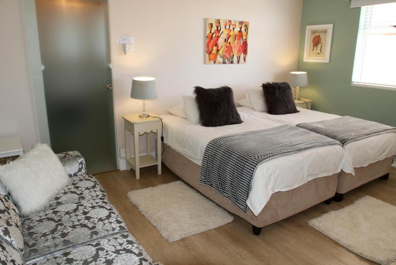 Dolphin Inn Guesthouse Kapsztad Zewnętrze zdjęcie