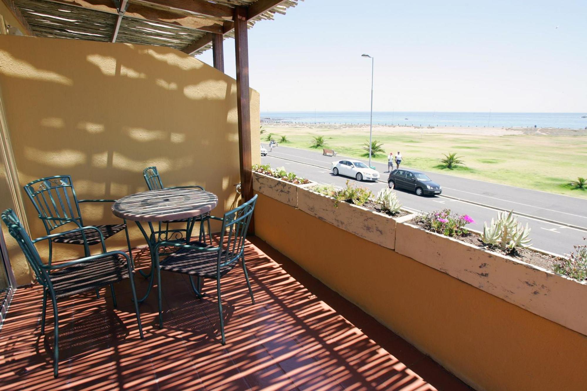 Dolphin Inn Guesthouse Kapsztad Zewnętrze zdjęcie